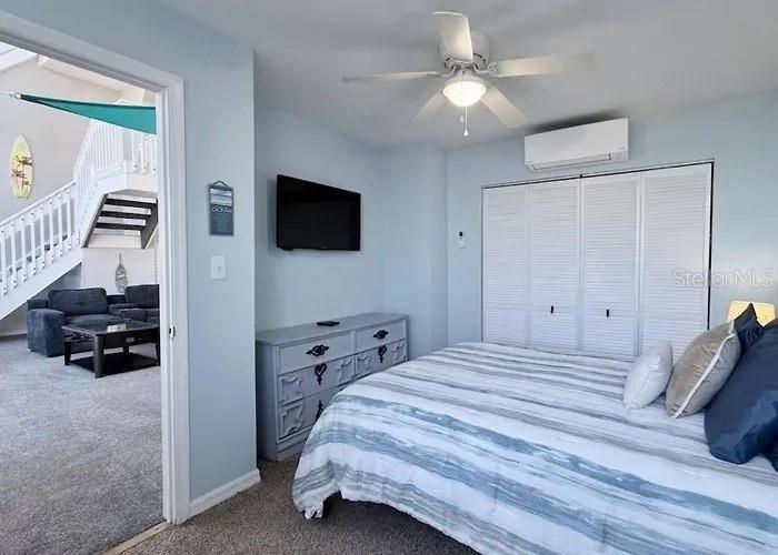 Image 37 of 100 For 901 Ocean Shore Boulevard