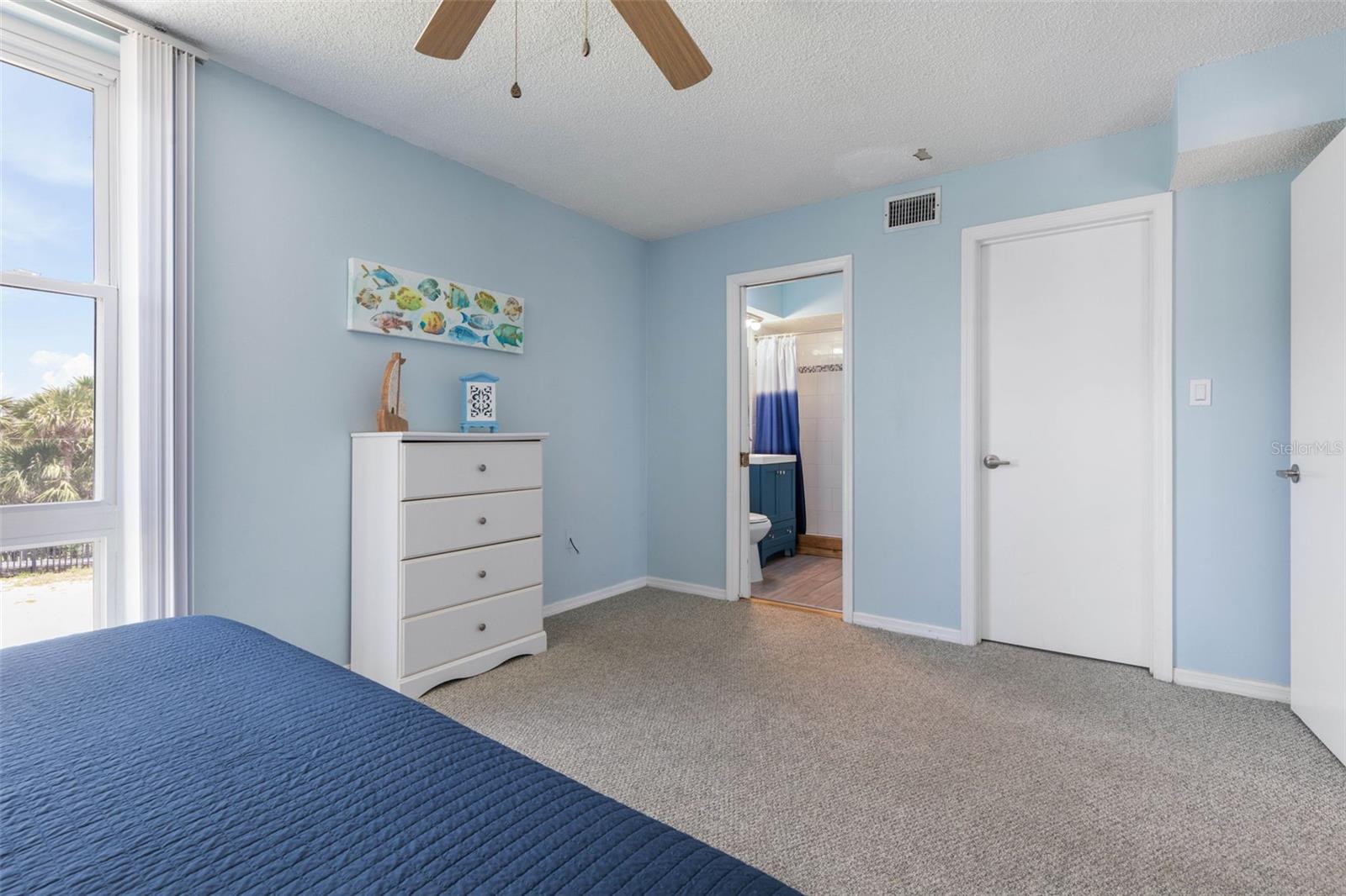 Image 84 of 100 For 901 Ocean Shore Boulevard