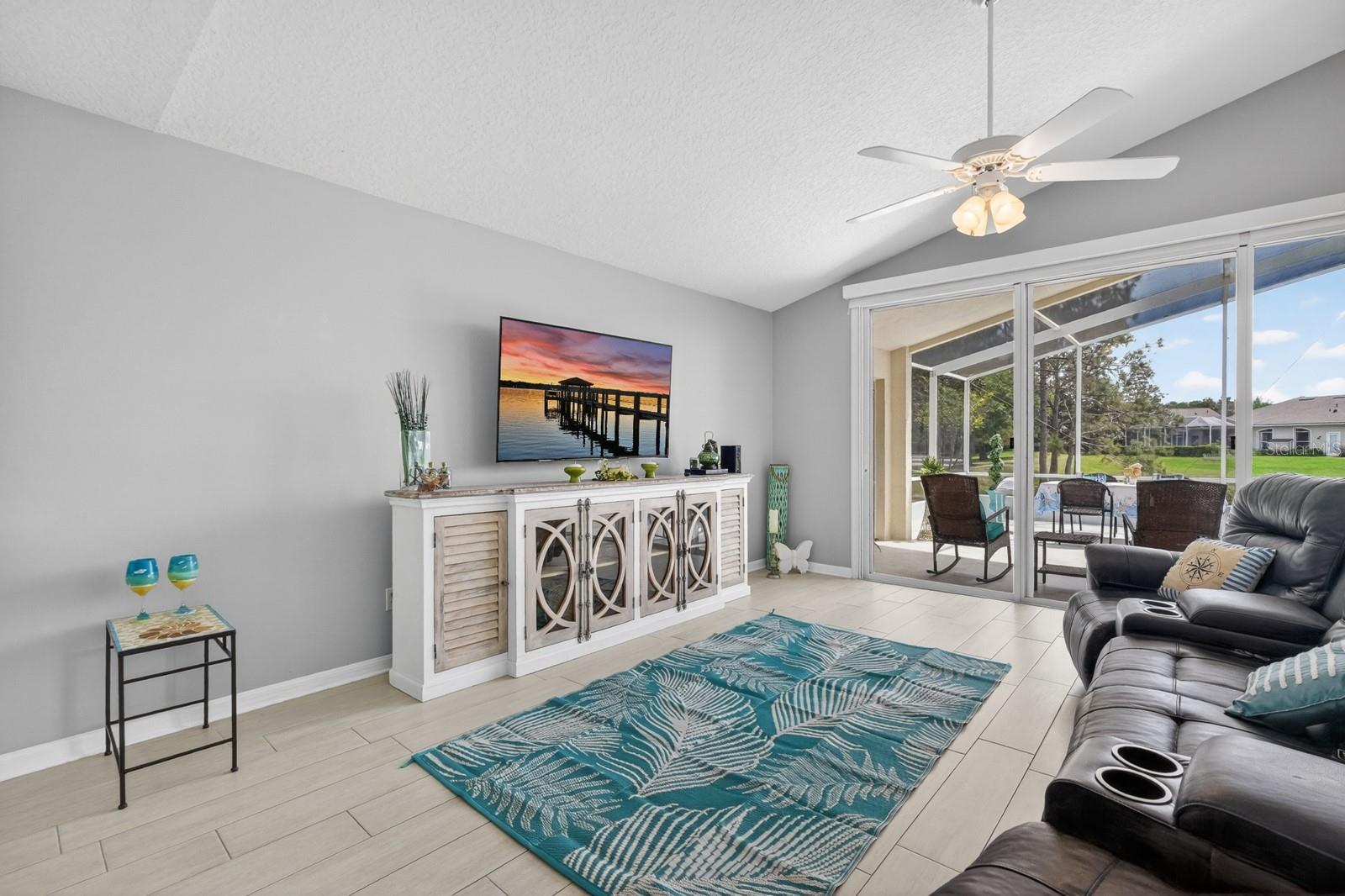 Image 17 of 63 For 1444 Sunningdale Lane