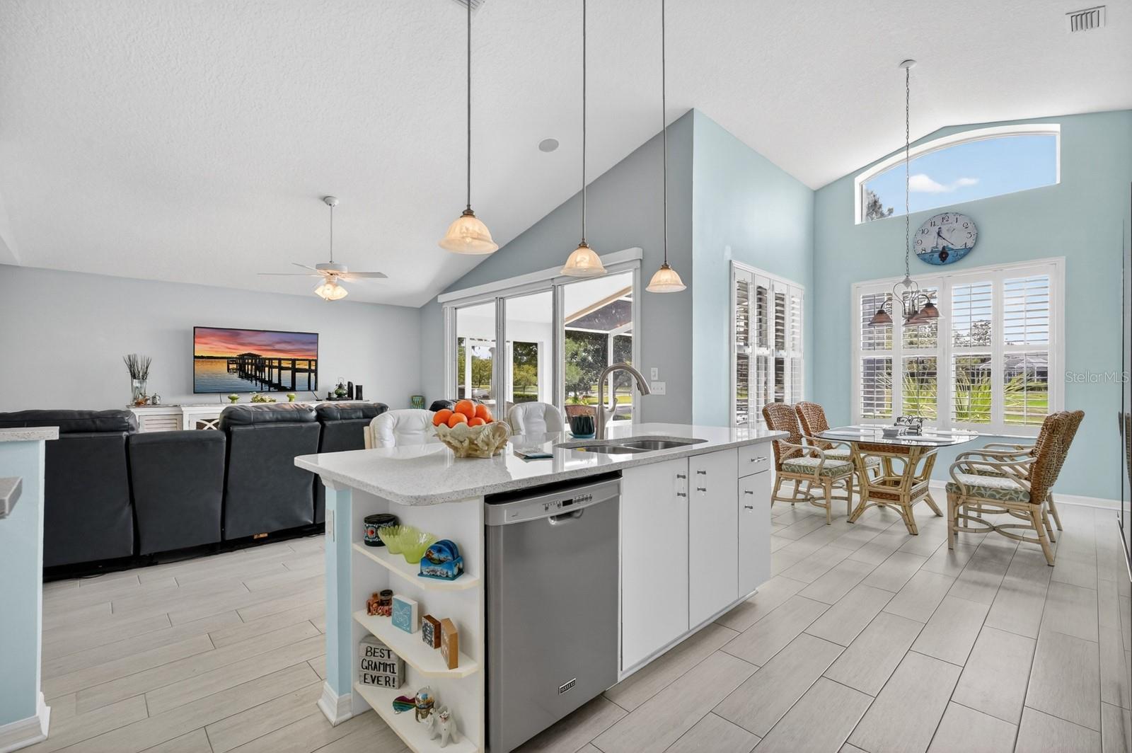 Image 23 of 63 For 1444 Sunningdale Lane