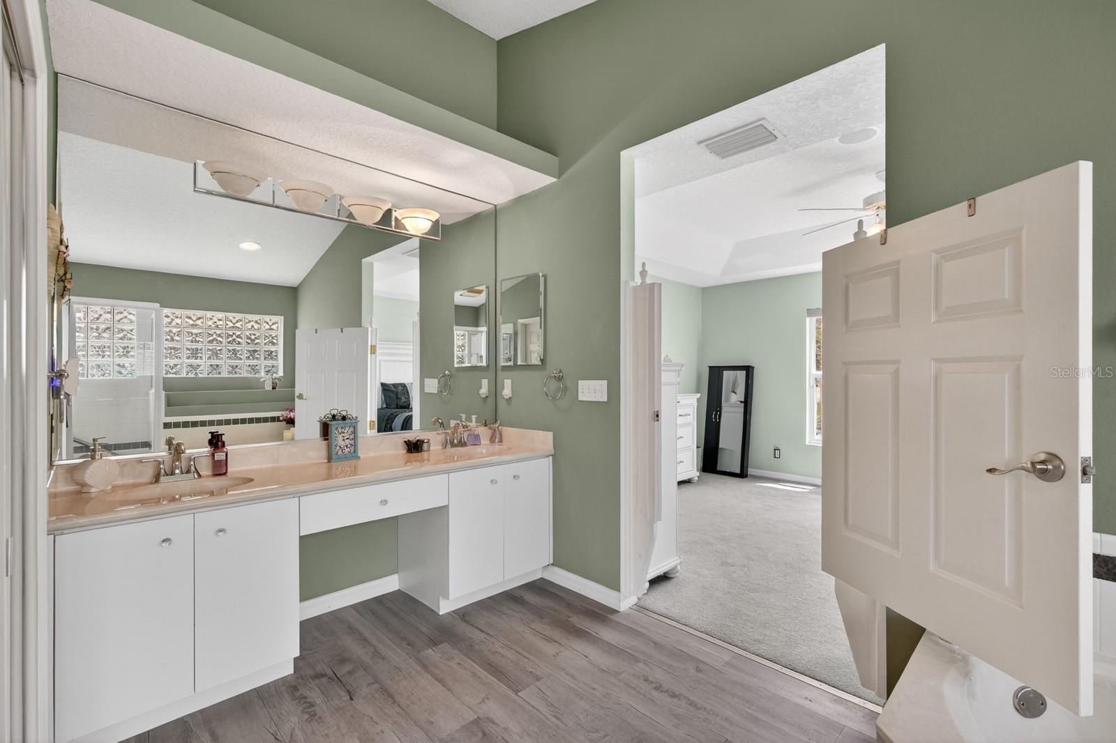 Image 34 of 63 For 1444 Sunningdale Lane