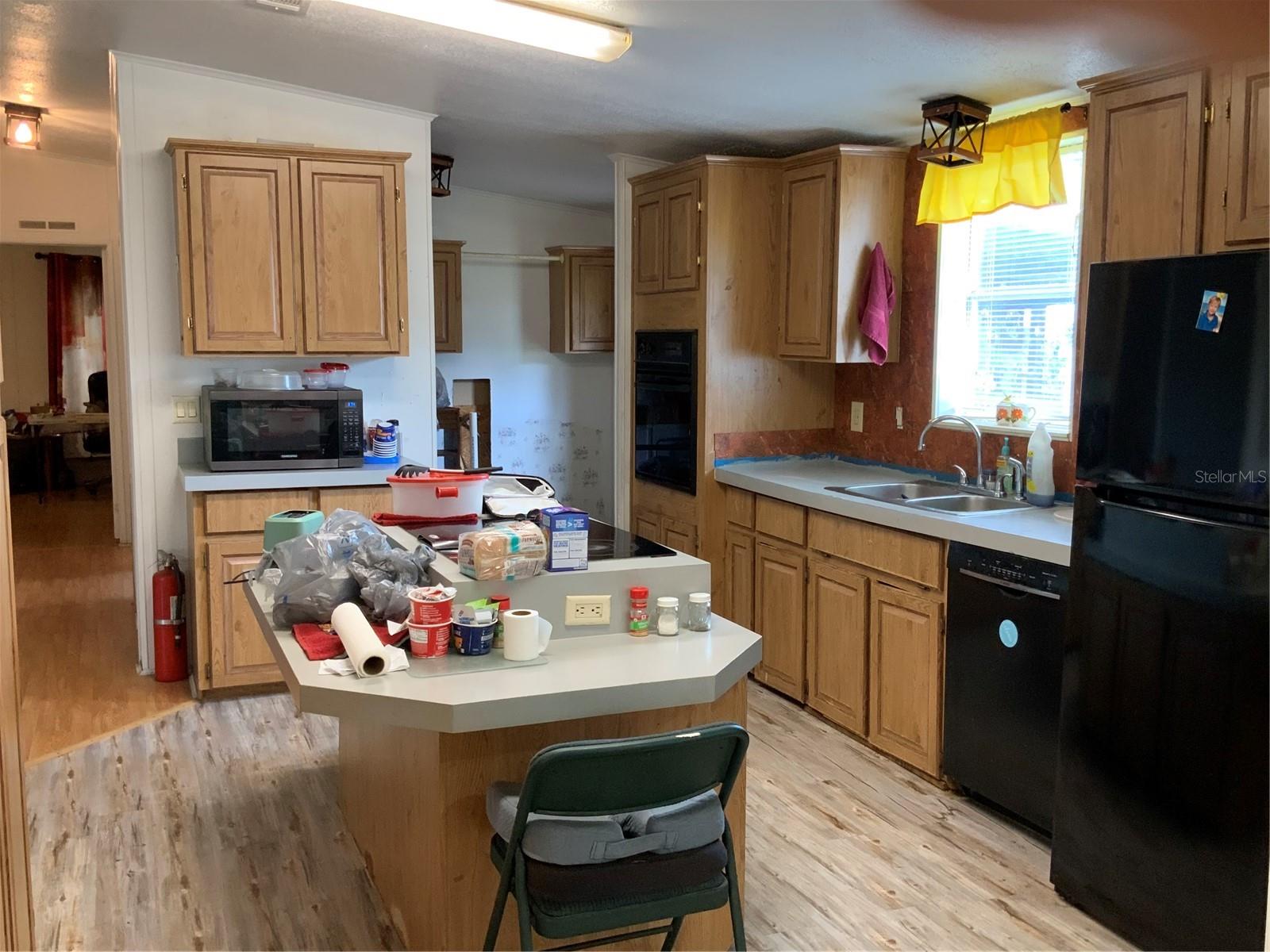 Image 4 of 9 For 1639 Bass Avenue