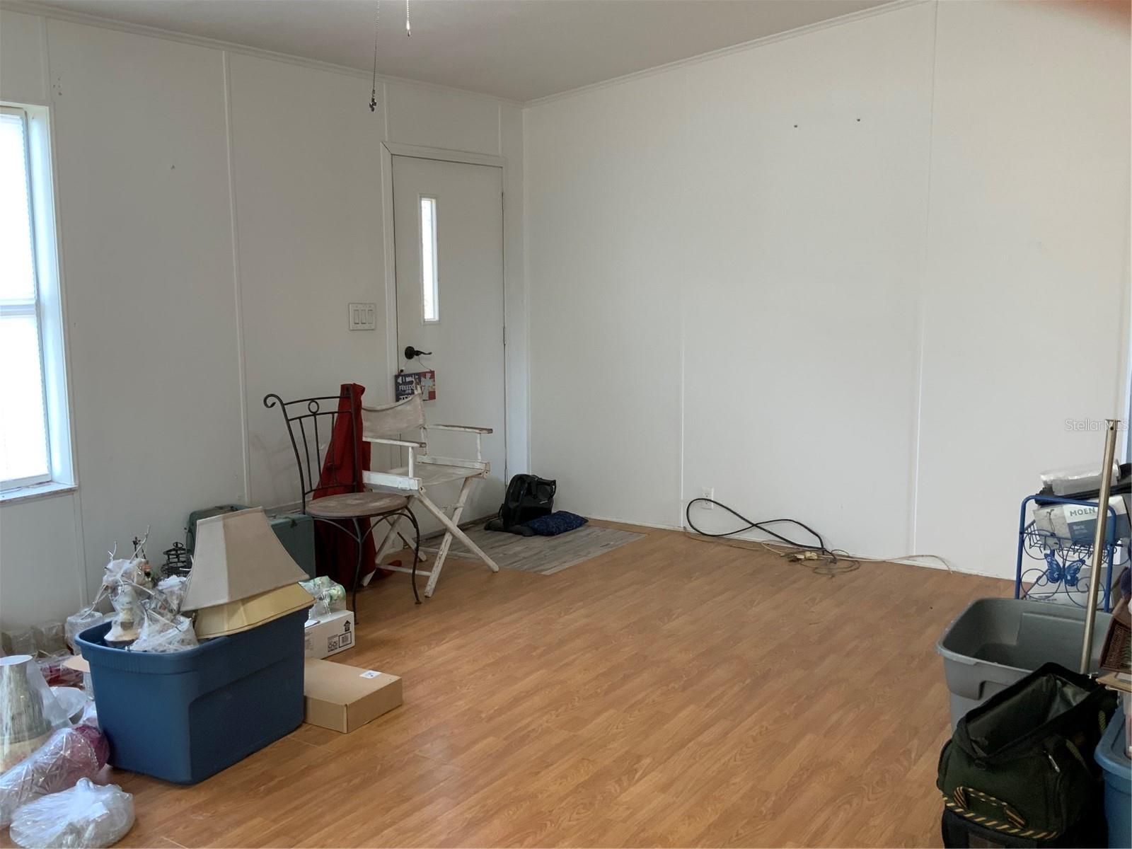 Image 8 of 9 For 1639 Bass Avenue