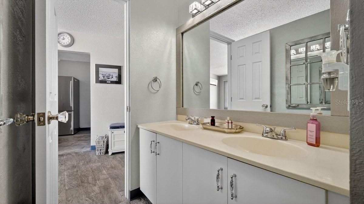 Image 13 of 19 For 935 Atlantic Avenue 358