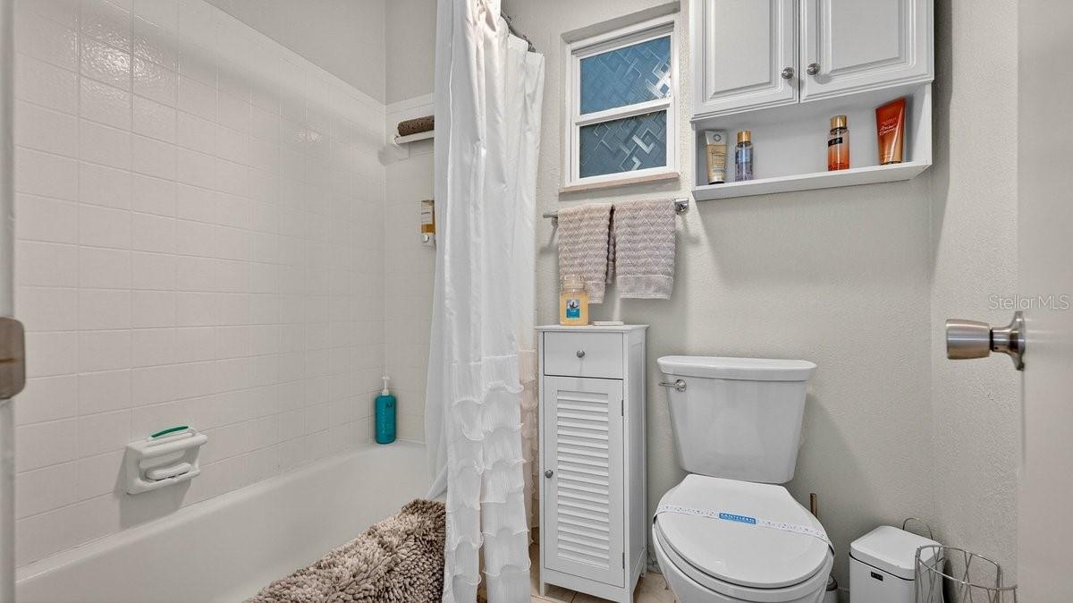 Image 14 of 19 For 935 Atlantic Avenue 358