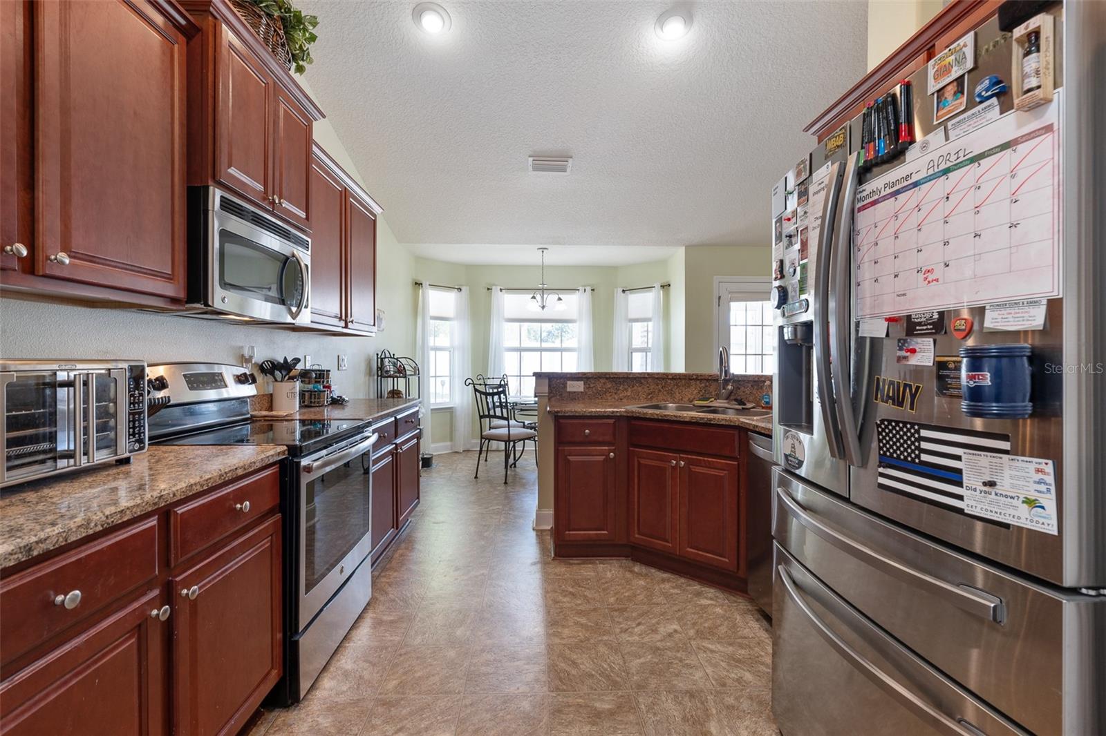 Image 17 of 63 For 19 Freemont Turn