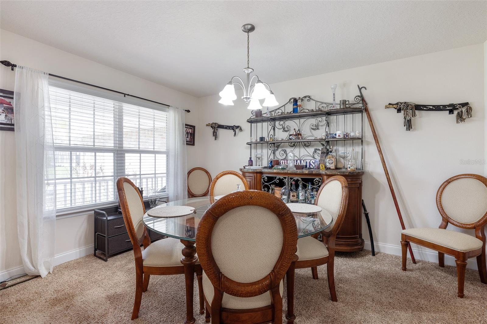 Image 22 of 63 For 19 Freemont Turn