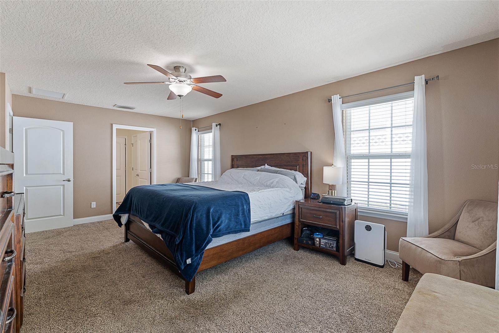 Image 31 of 63 For 19 Freemont Turn