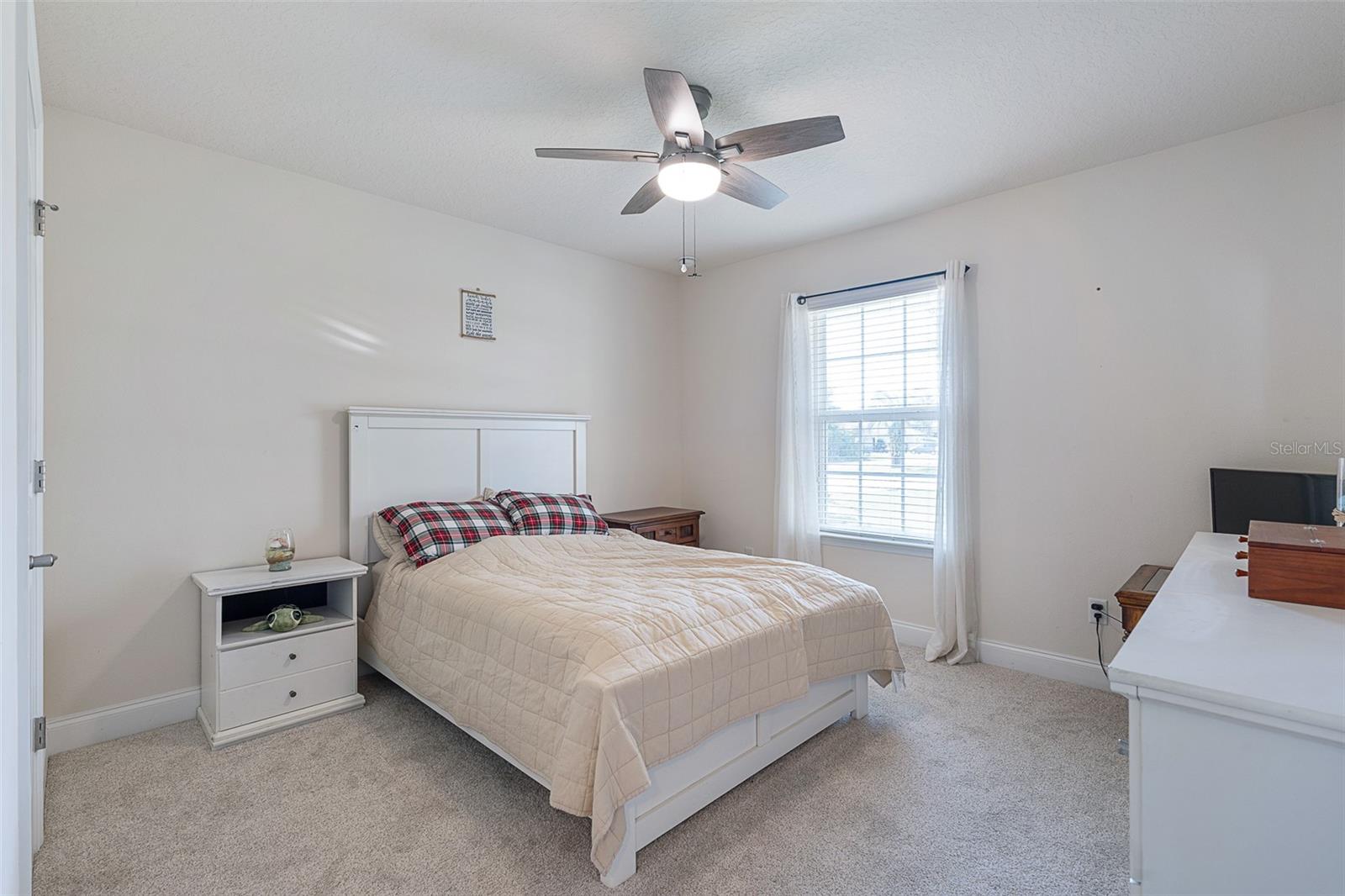 Image 40 of 63 For 19 Freemont Turn