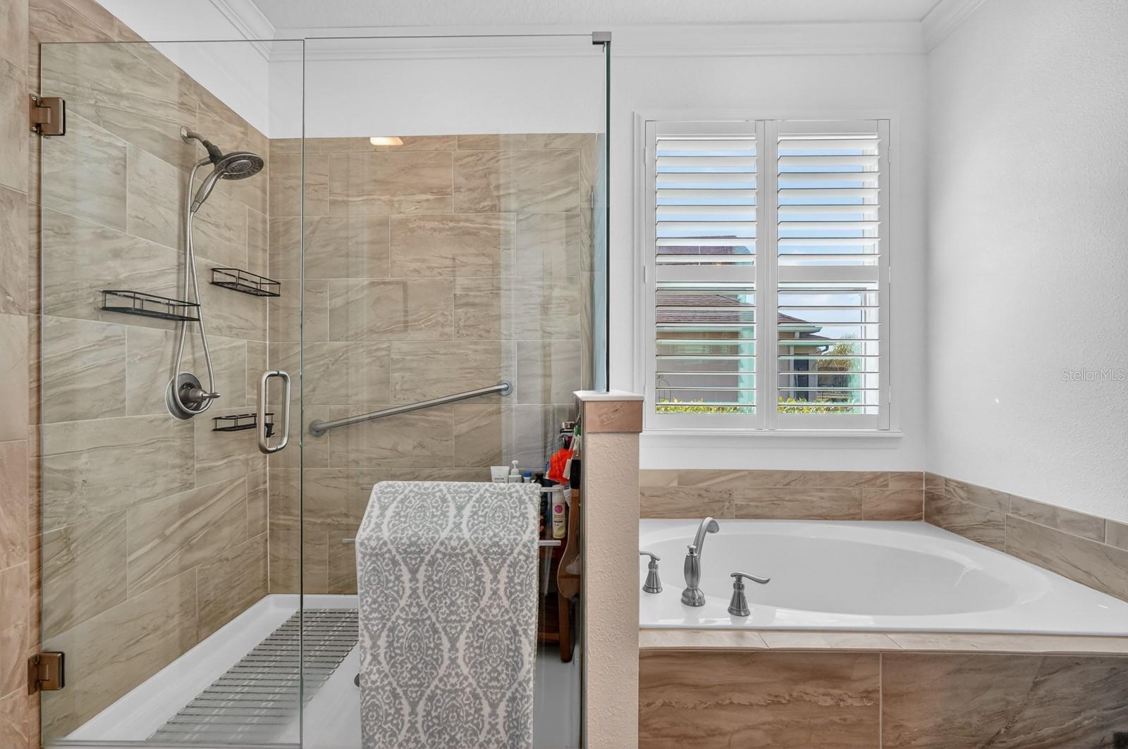 Image 29 of 62 For 34 Estero Court