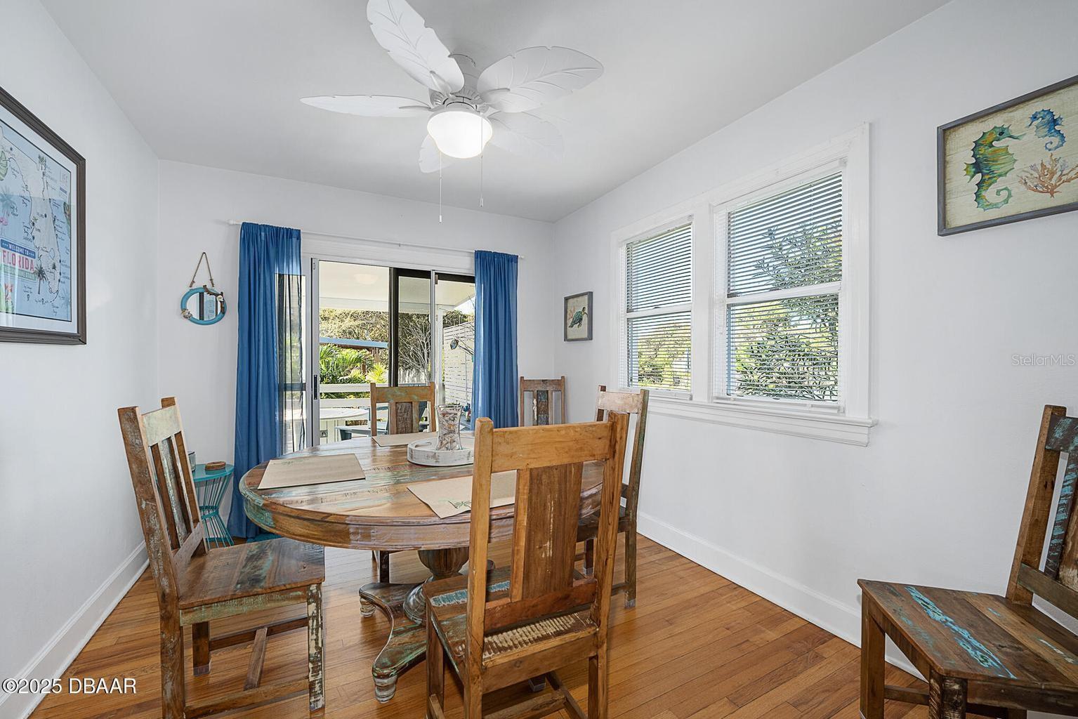 Image 22 of 71 For 448 Nautilus Avenue