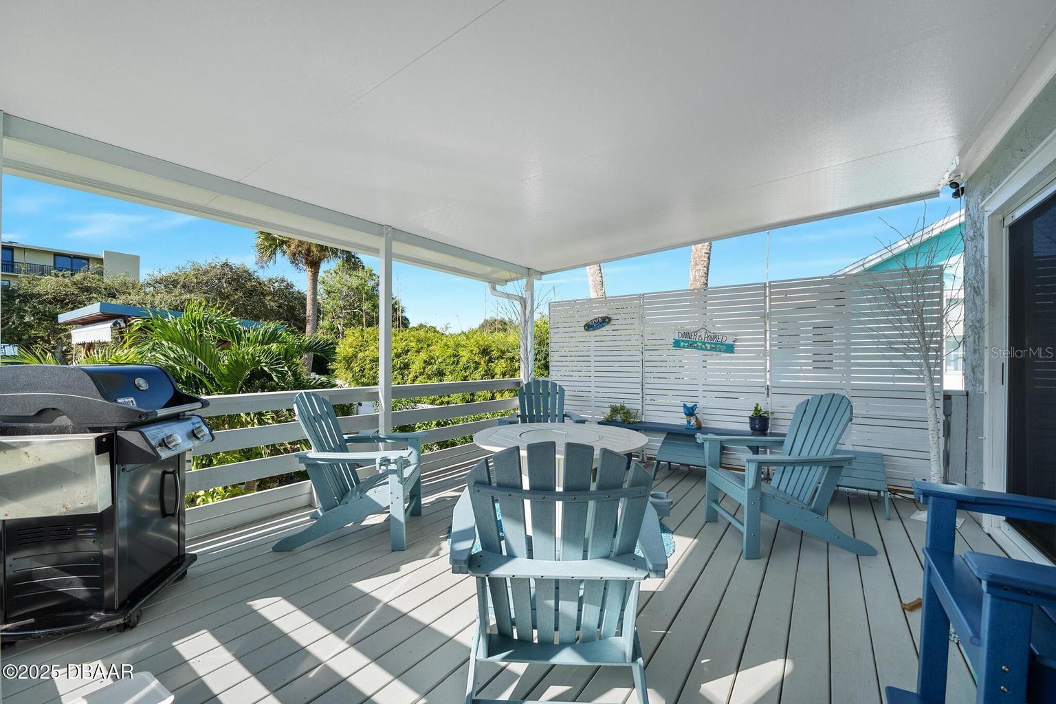 Image 31 of 71 For 448 Nautilus Avenue