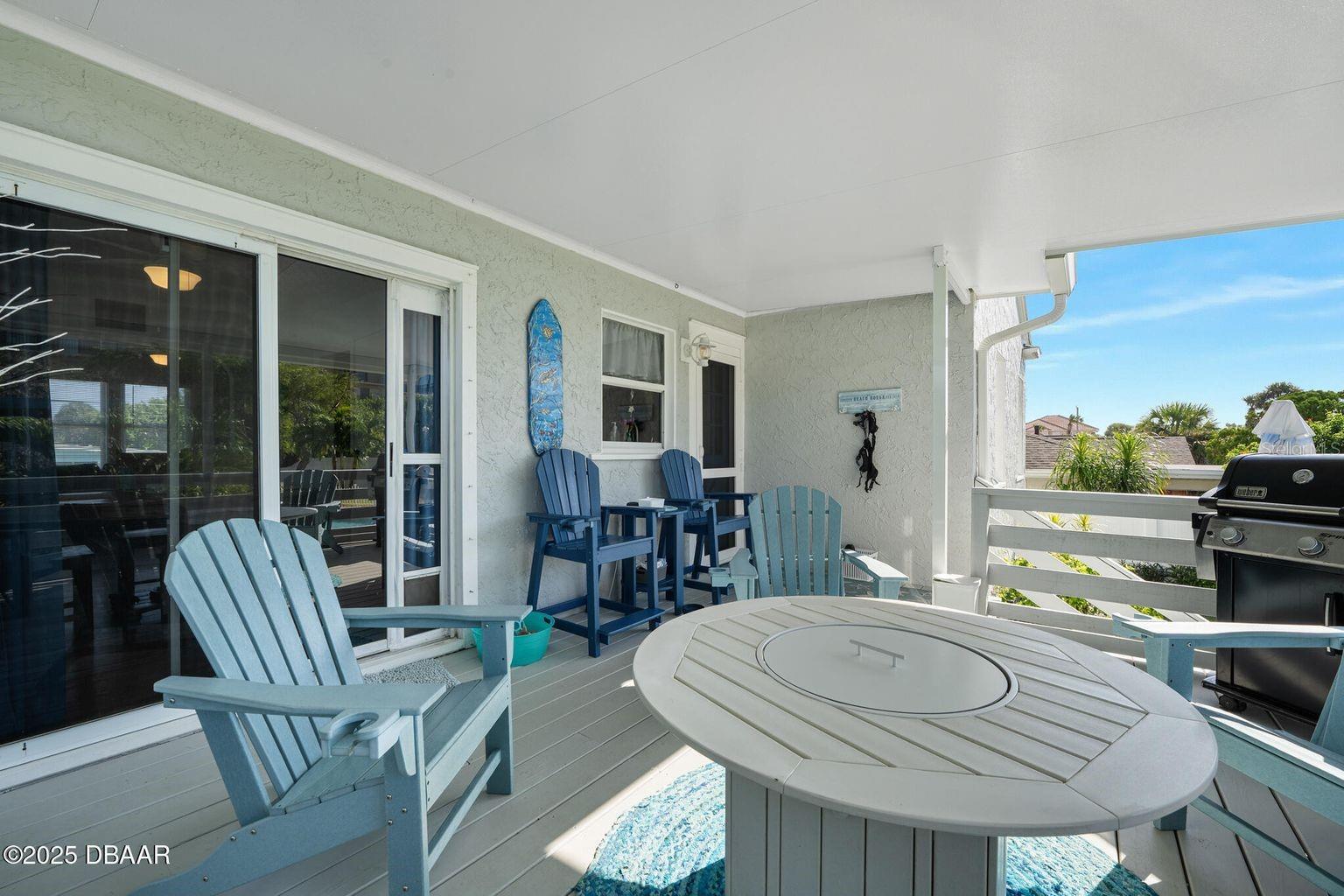 Image 33 of 71 For 448 Nautilus Avenue