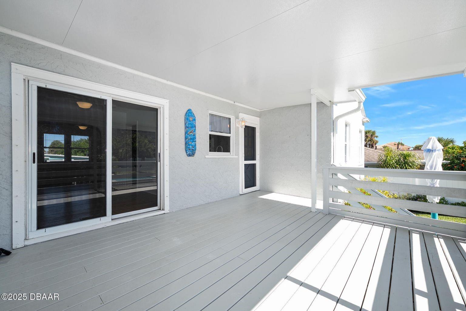 Image 34 of 71 For 448 Nautilus Avenue