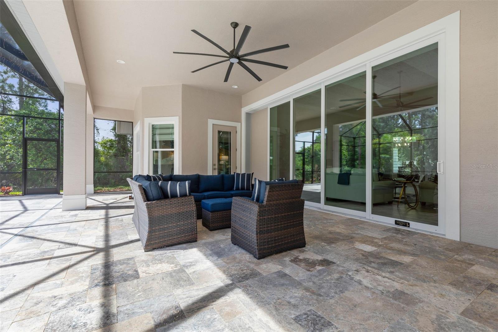 Image 19 of 85 For 20 Deer Park Drive