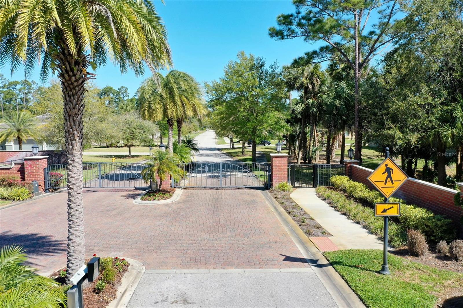 Image 64 of 85 For 20 Deer Park Drive