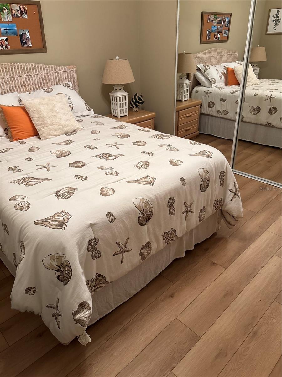 Image 18 of 35 For 60 Surfview Drive 123