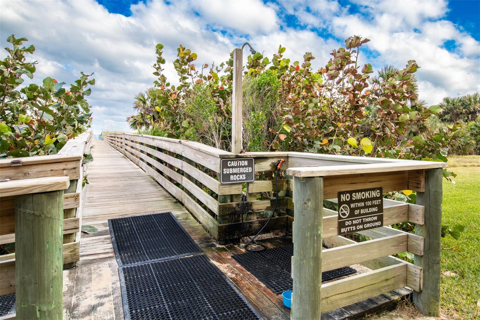 Image 27 of 35 For 60 Surfview Drive 123