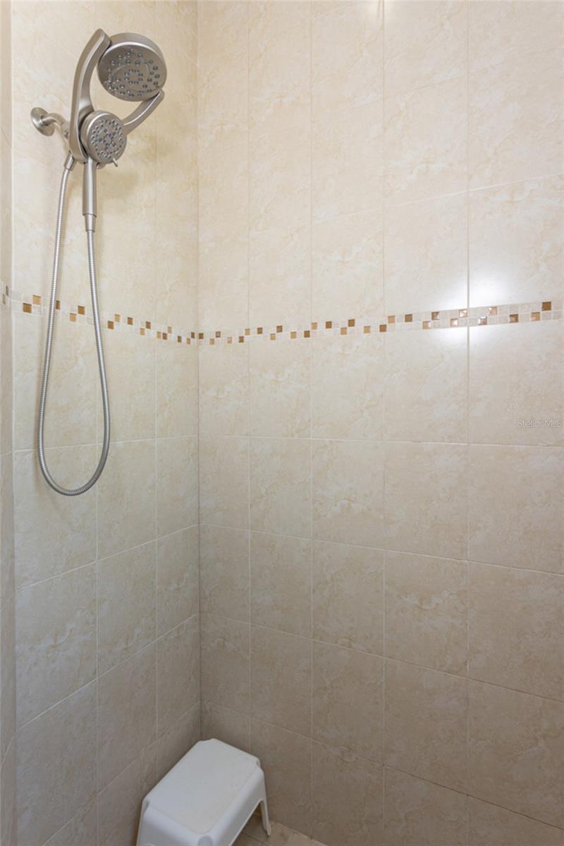 Image 21 of 52 For 45 Riverwalk Drive