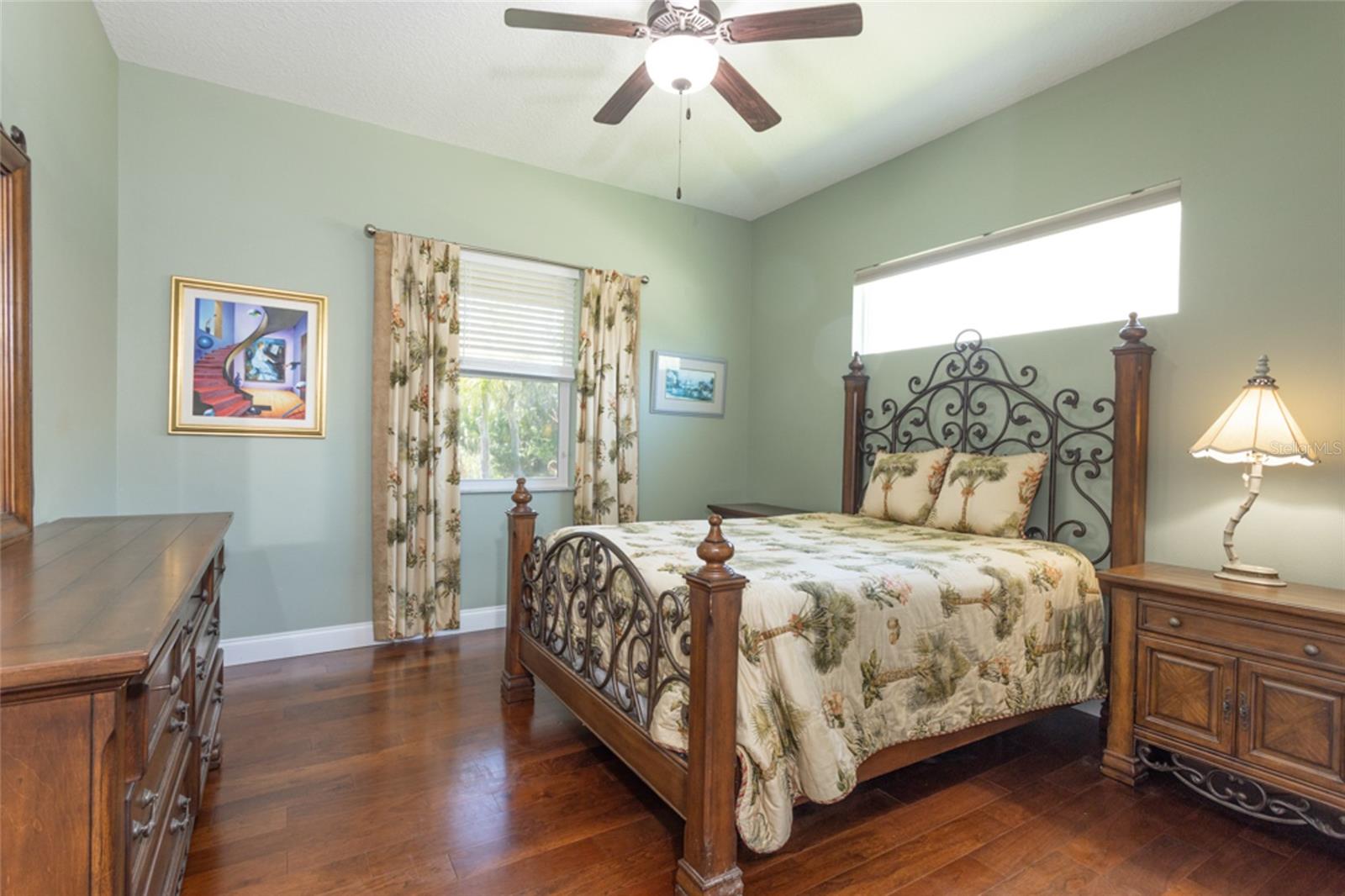 Image 23 of 52 For 45 Riverwalk Drive