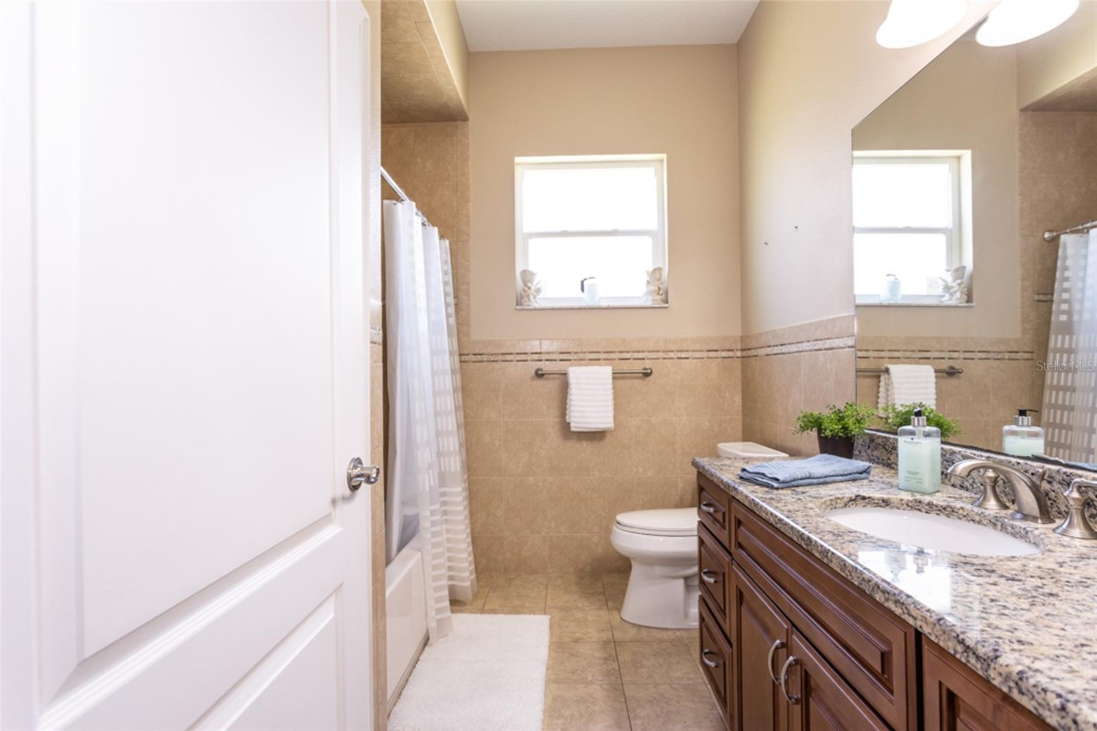 Image 25 of 52 For 45 Riverwalk Drive