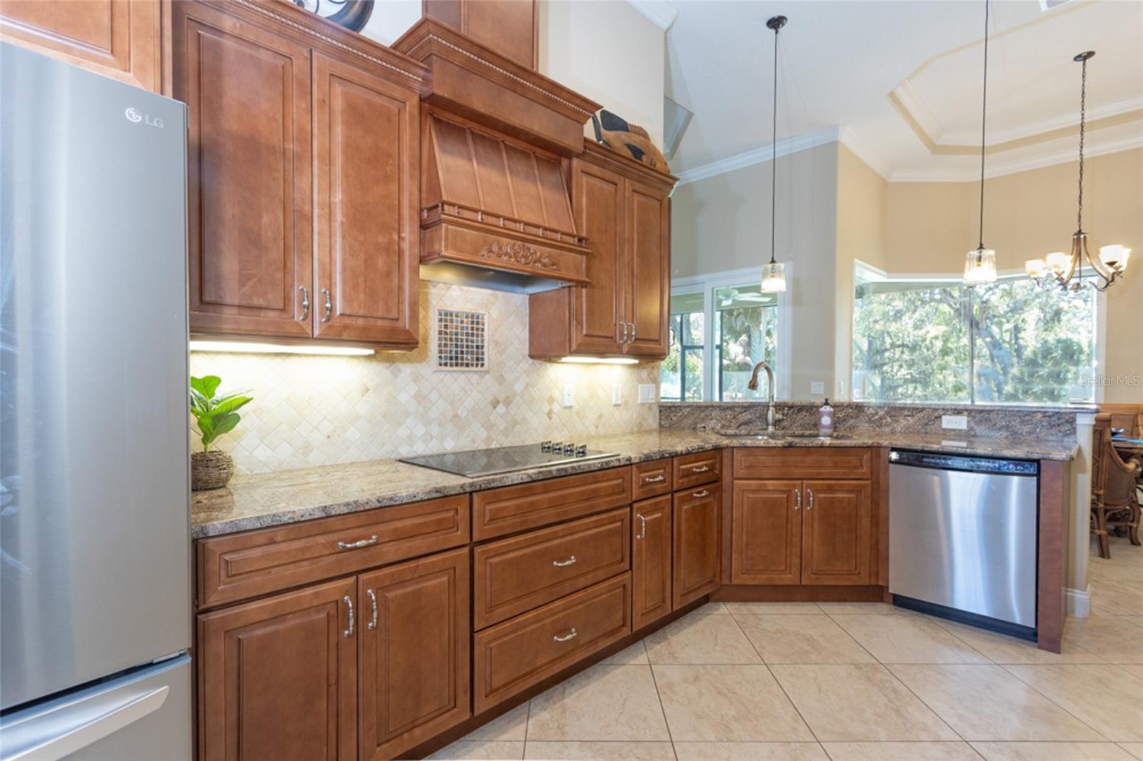 Image 9 of 52 For 45 Riverwalk Drive