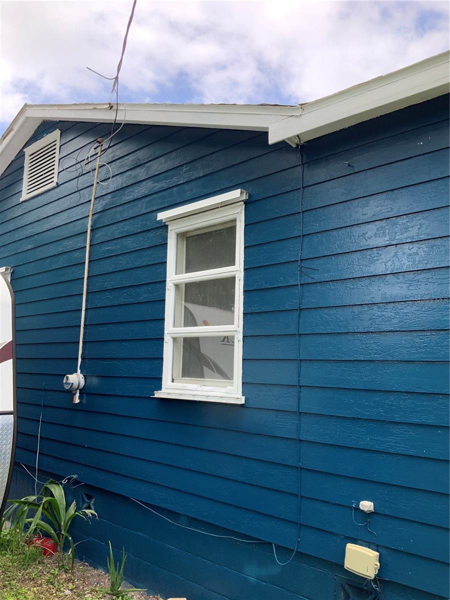 Image 14 of 18 For 116 Braddock Avenue