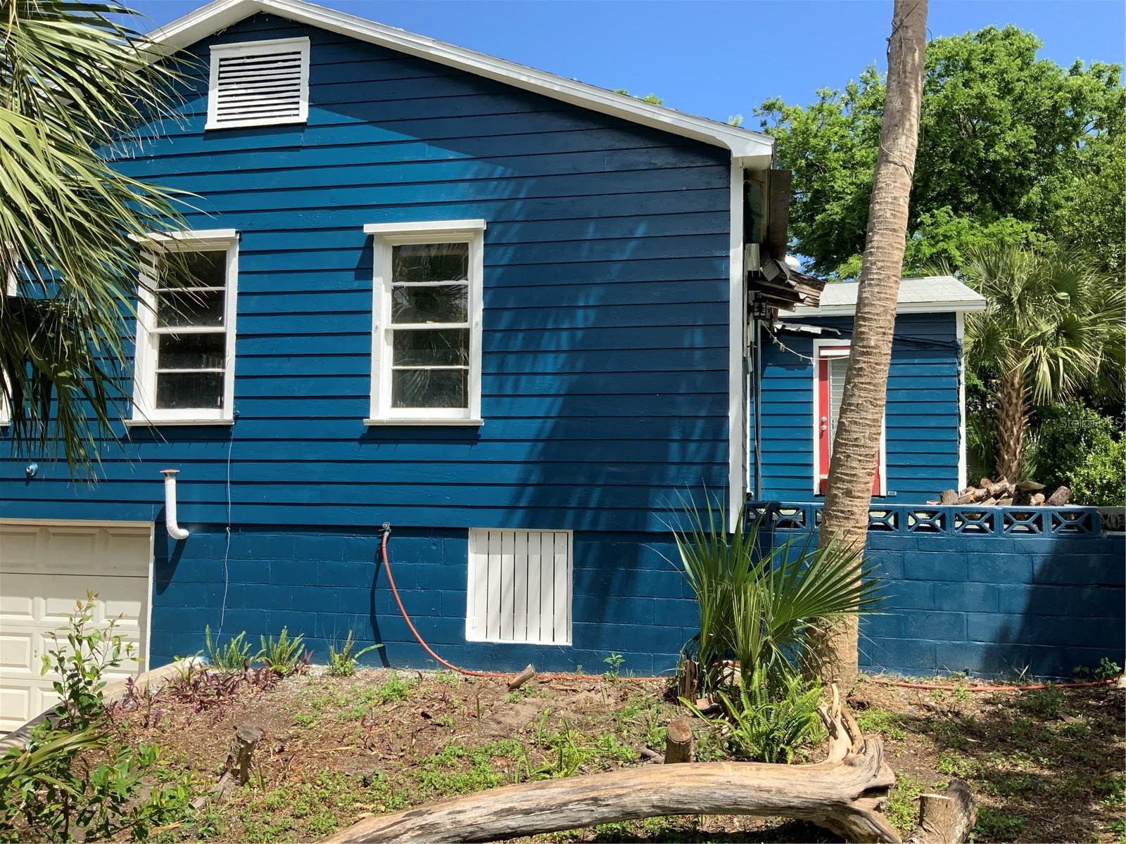 Image 4 of 18 For 116 Braddock Avenue