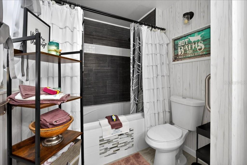 Image 20 of 54 For 43 Westfield Lane