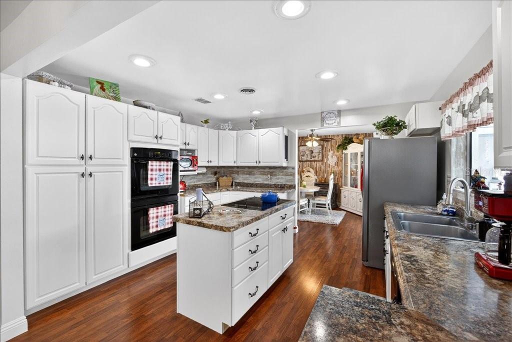 Image 33 of 54 For 43 Westfield Lane