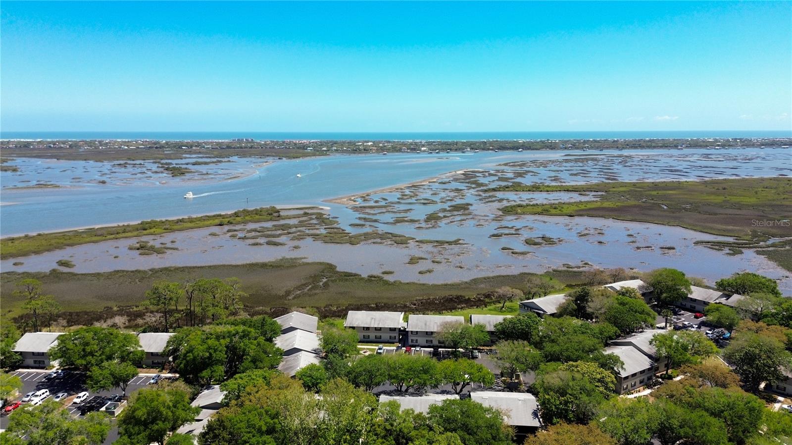 Image 36 of 50 For 32 Navarra Court