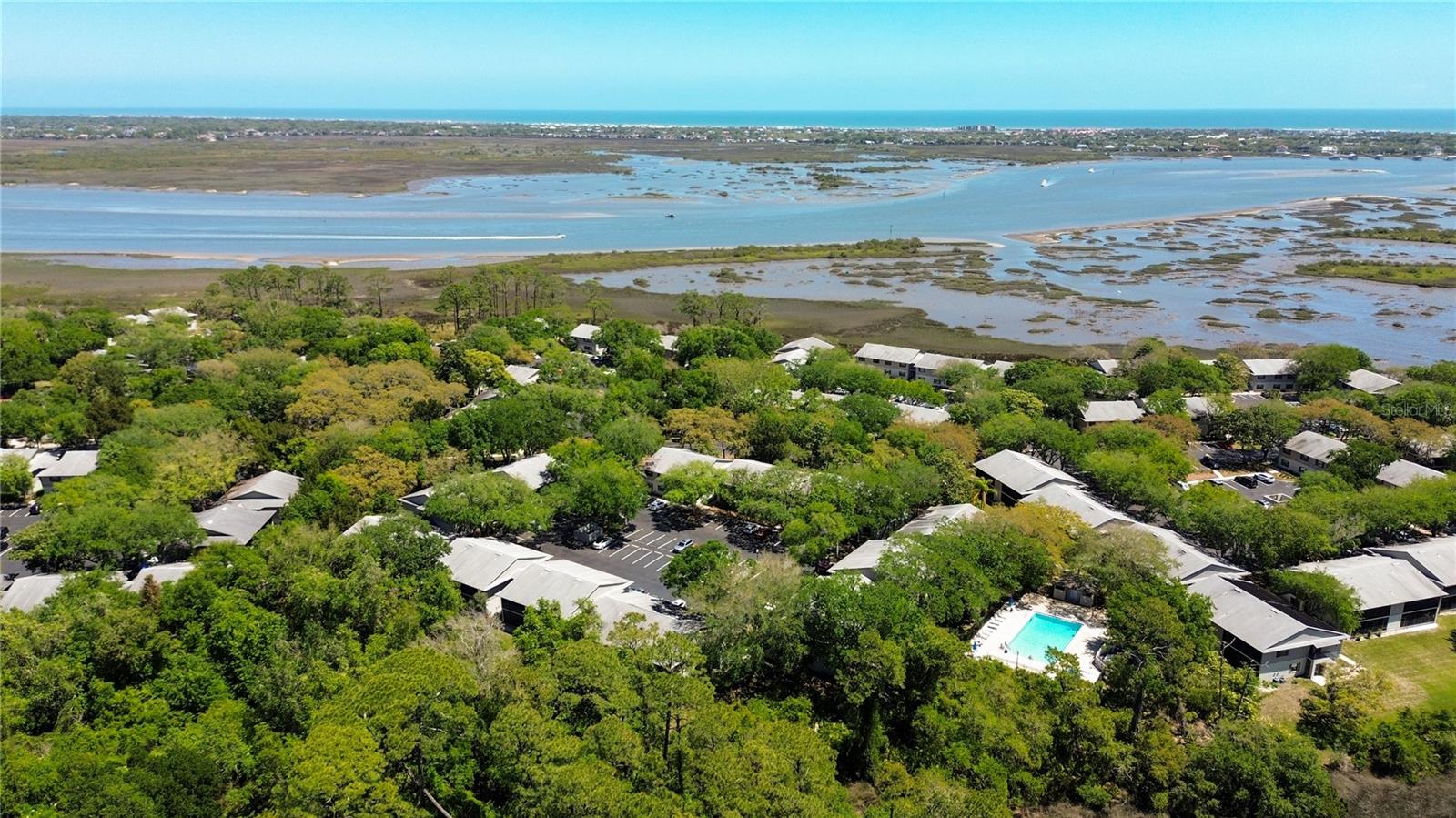 Image 40 of 50 For 32 Navarra Court