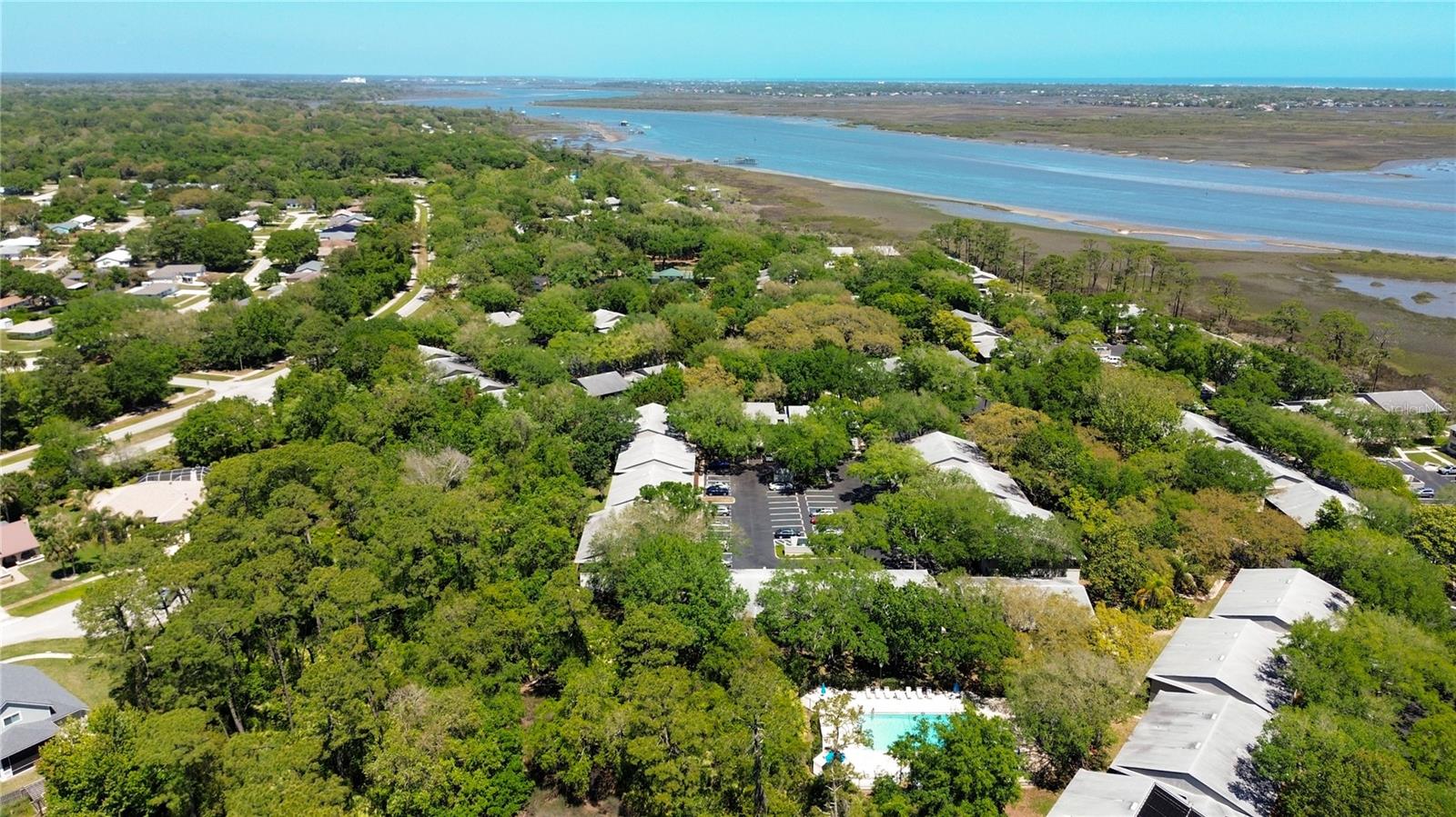 Image 42 of 50 For 32 Navarra Court