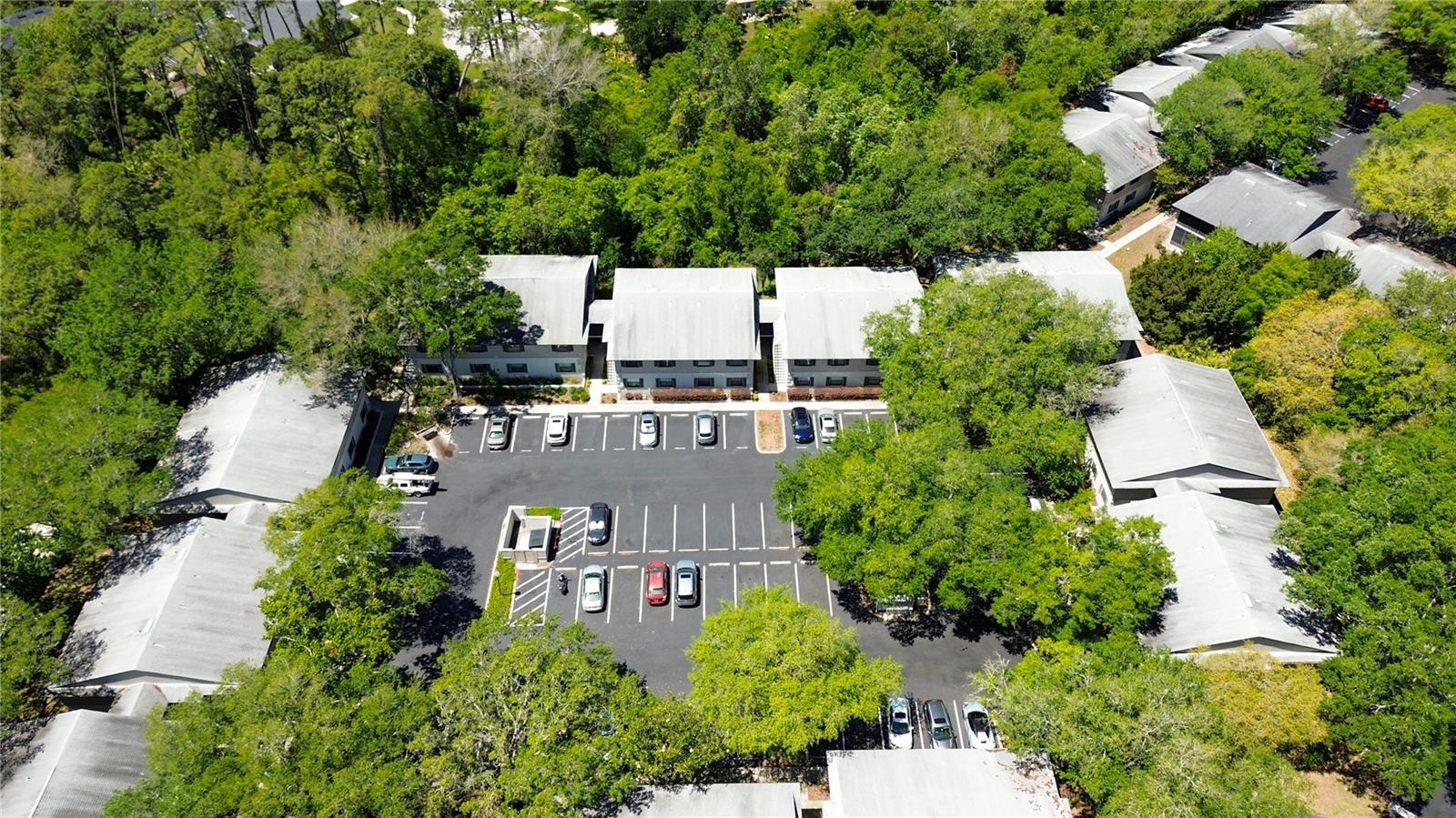 Image 45 of 50 For 32 Navarra Court