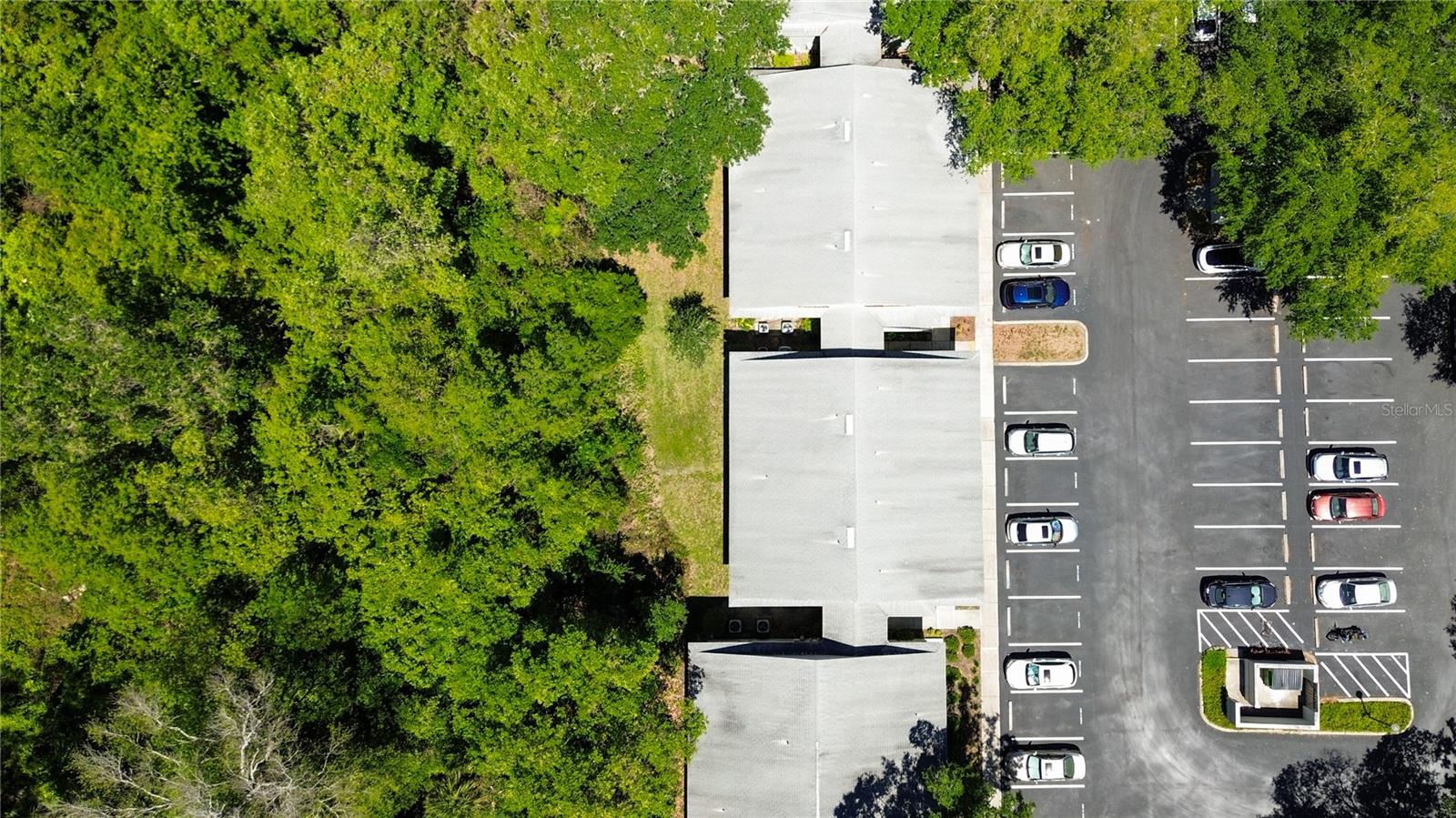 Image 46 of 50 For 32 Navarra Court