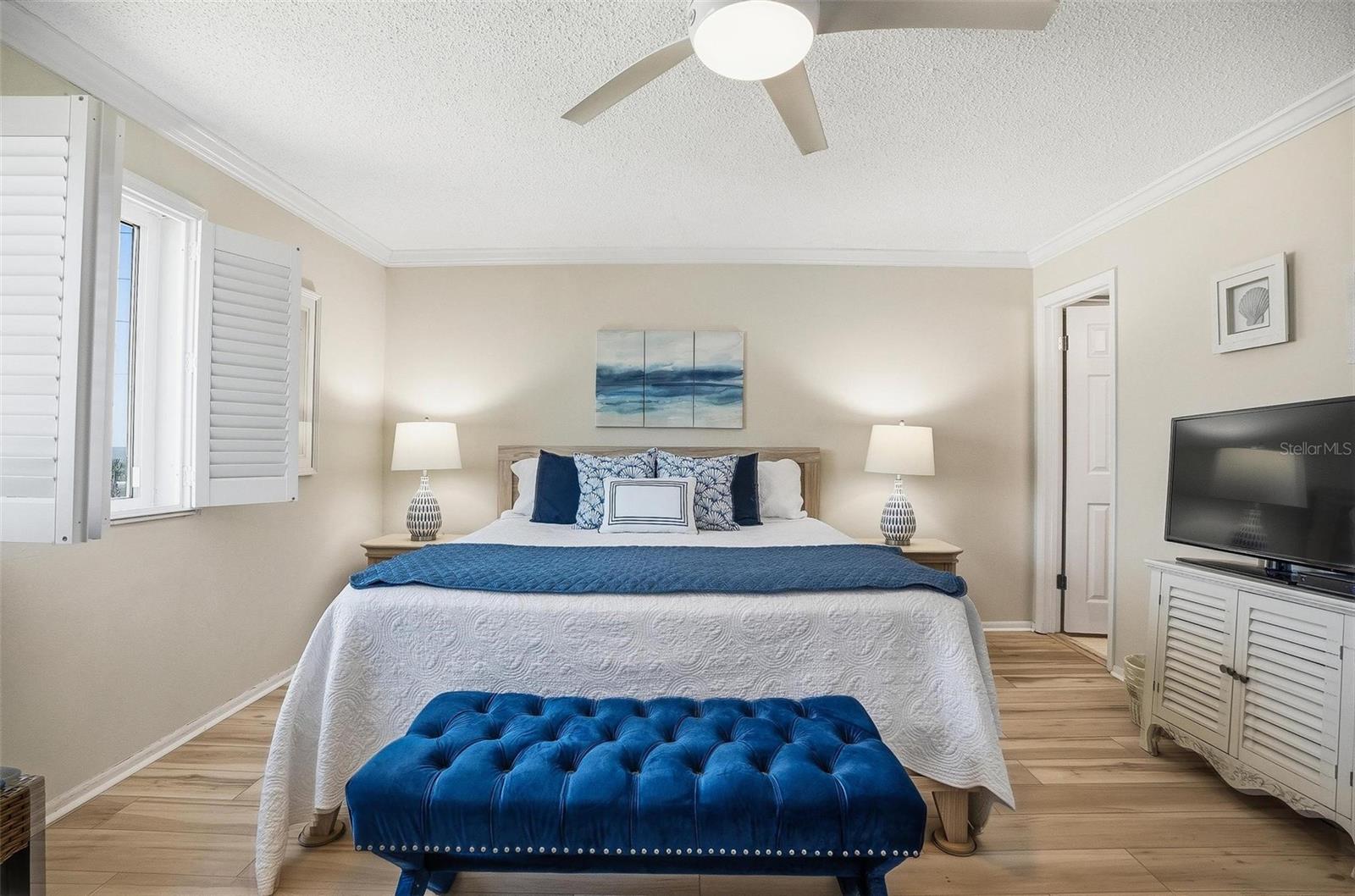 Image 11 of 59 For 3500 Ocean Shore Boulevard 202