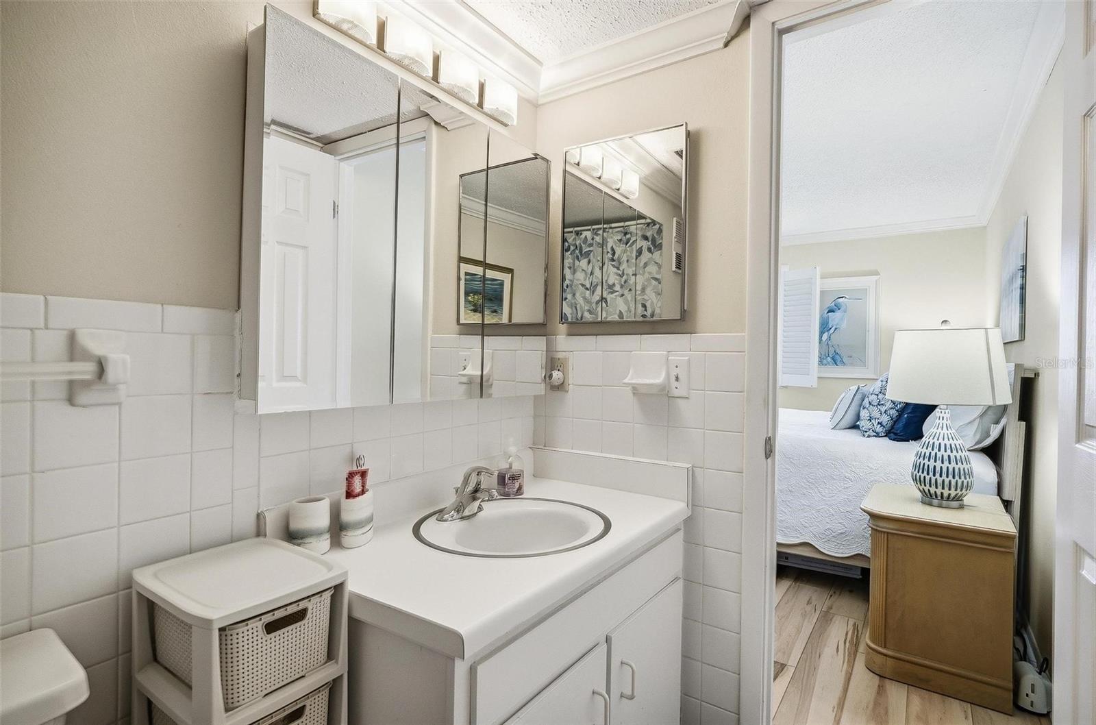 Image 16 of 59 For 3500 Ocean Shore Boulevard 202