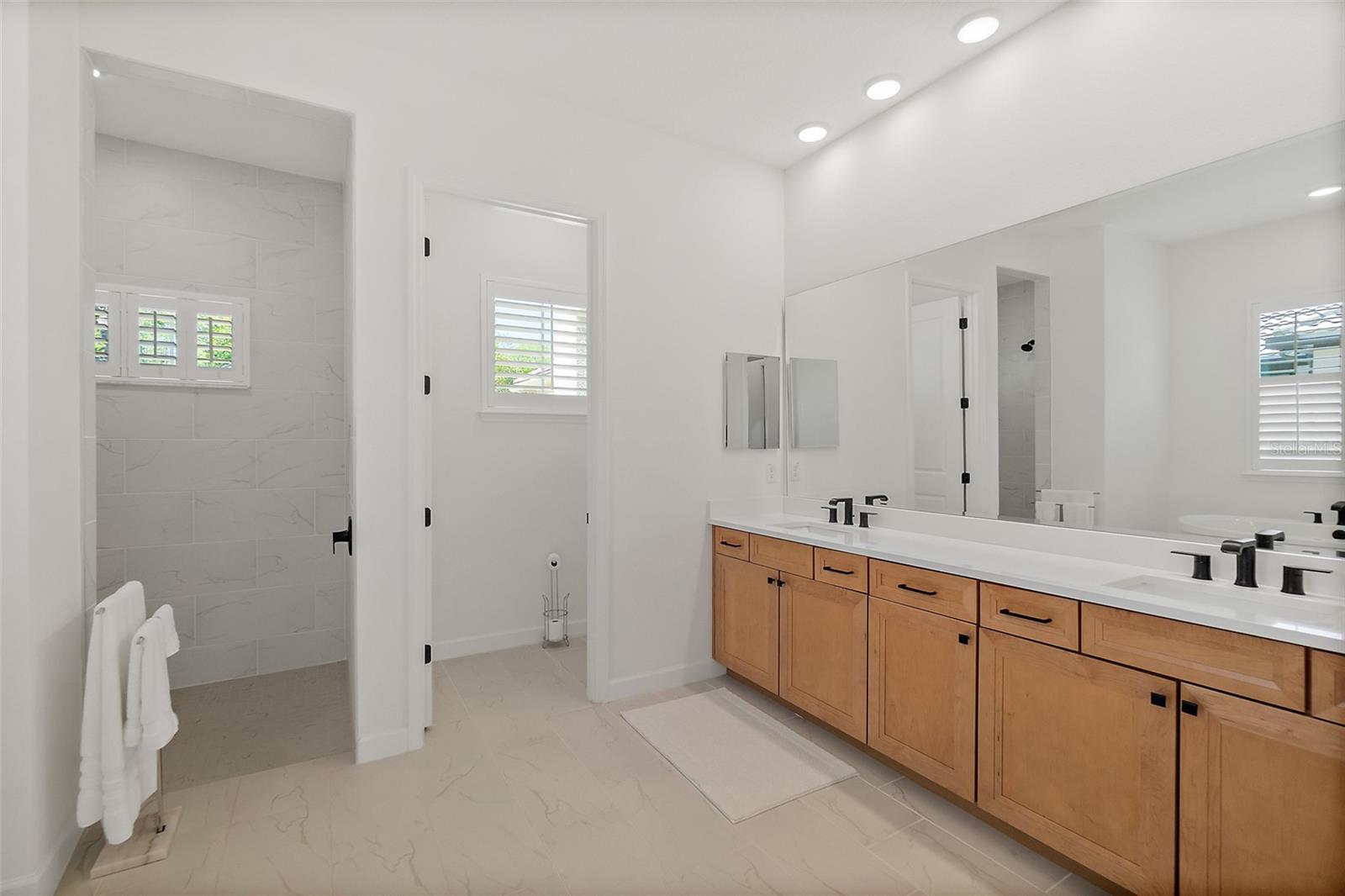 Image 11 of 34 For 74 New Leatherwood Drive