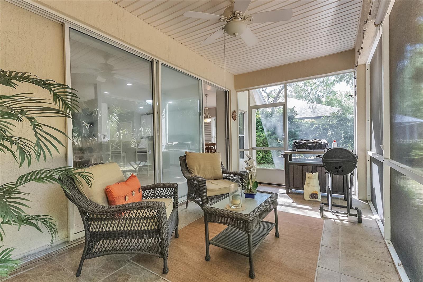 Image 17 of 21 For 32 Shinnecock Drive