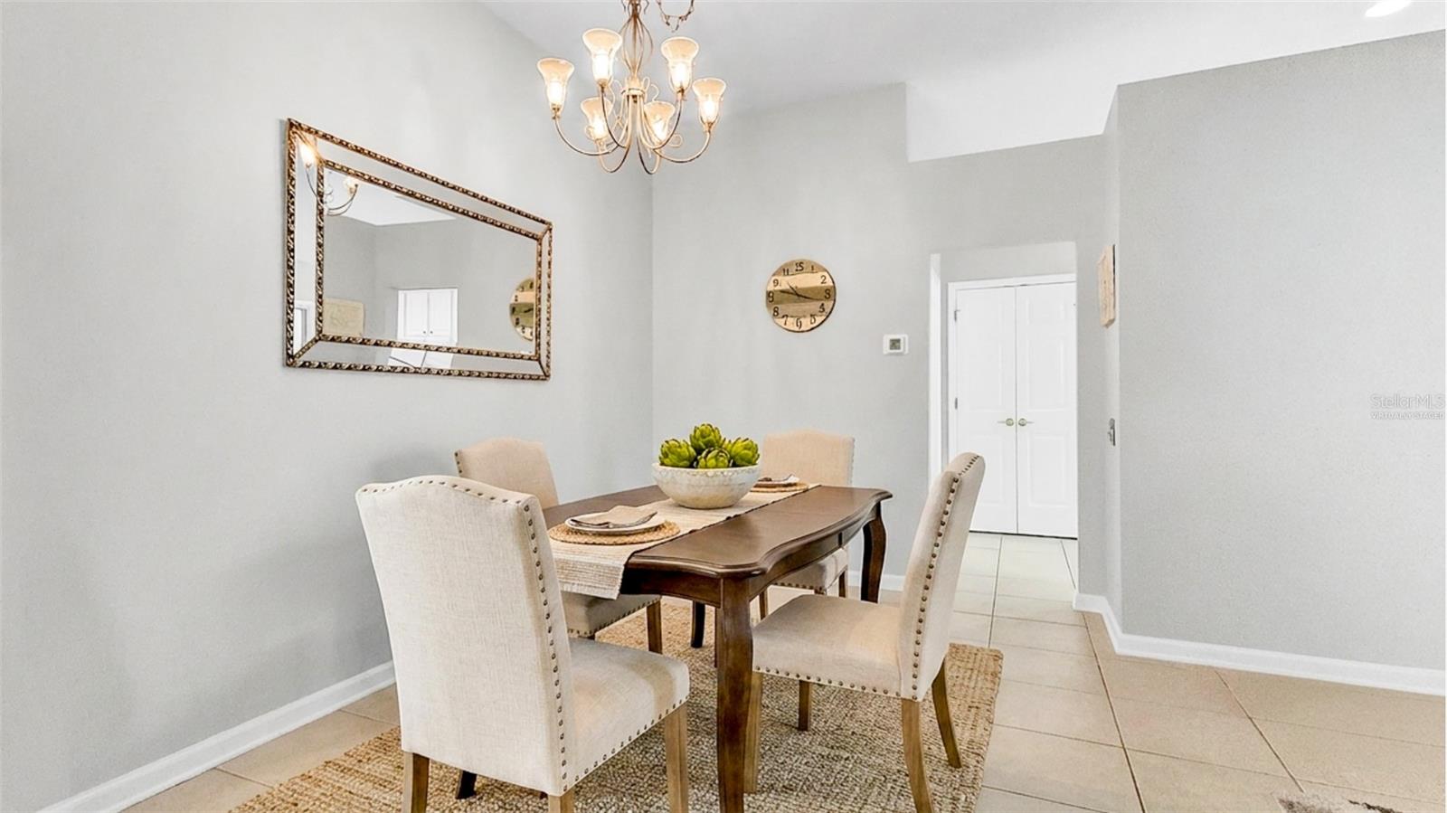 Image 20 of 21 For 32 Shinnecock Drive