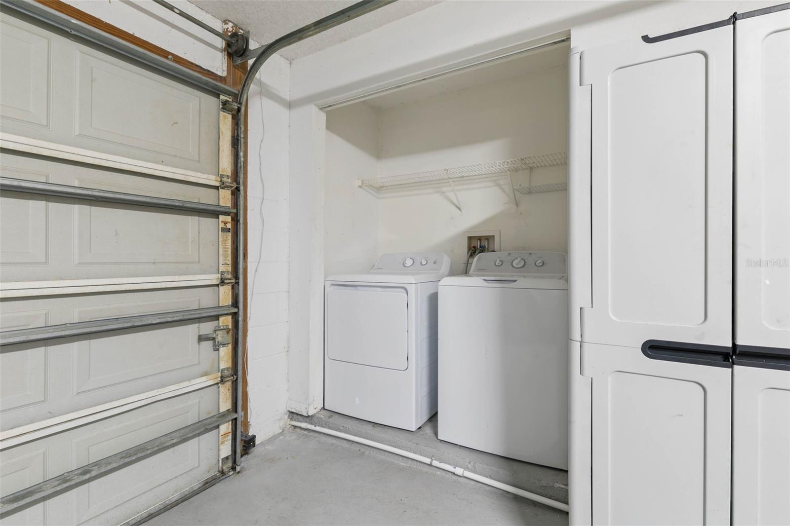 Image 30 of 48 For 9 Firethorn Lane