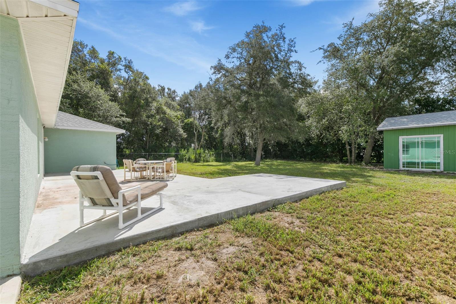 Image 34 of 48 For 9 Firethorn Lane