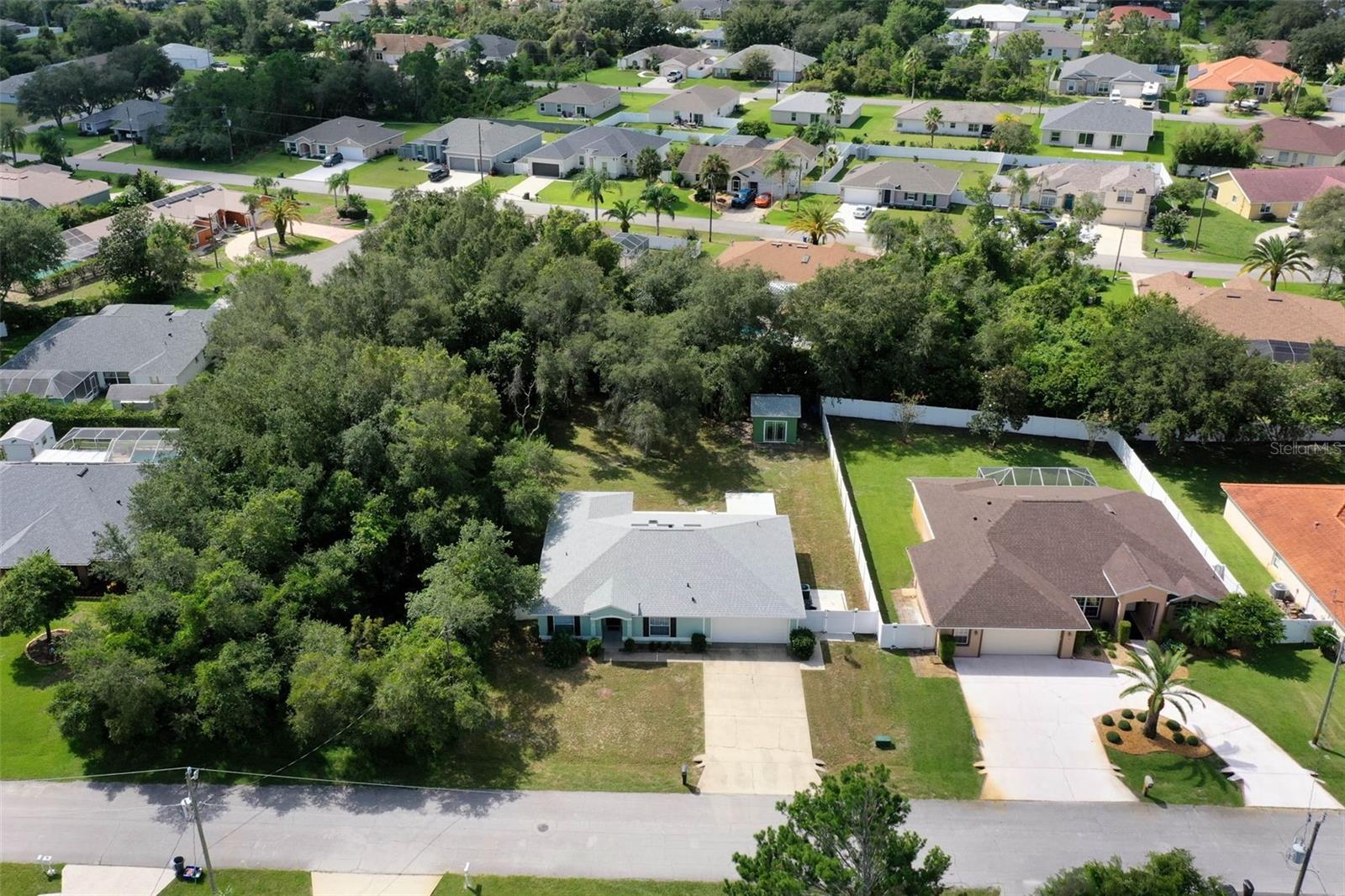 Image 41 of 48 For 9 Firethorn Lane