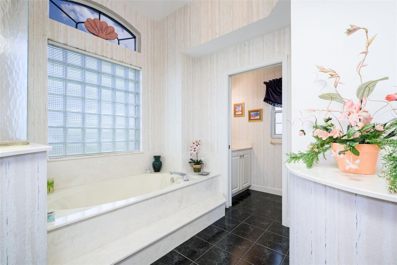 Image 34 of 59 For 6282 Paradise Island Court