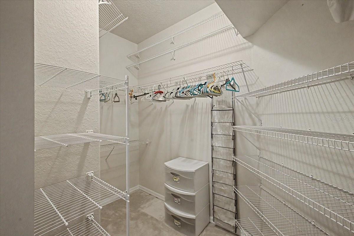 Image 29 of 50 For 11 Crescent Lake Way