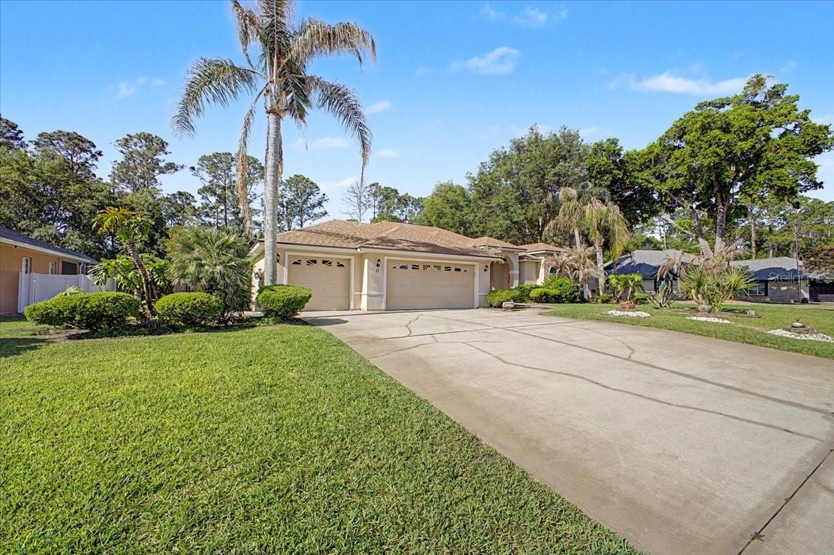 Image 50 of 50 For 11 Crescent Lake Way