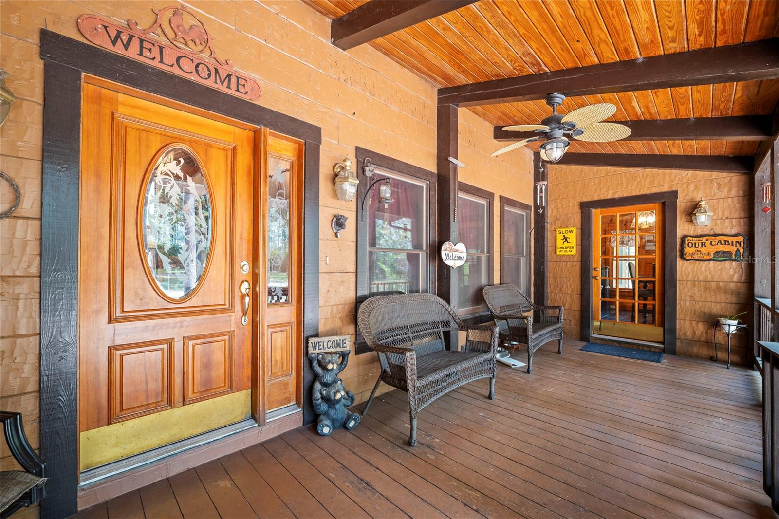 Listing photo id 12 for 6967 Sharron Road