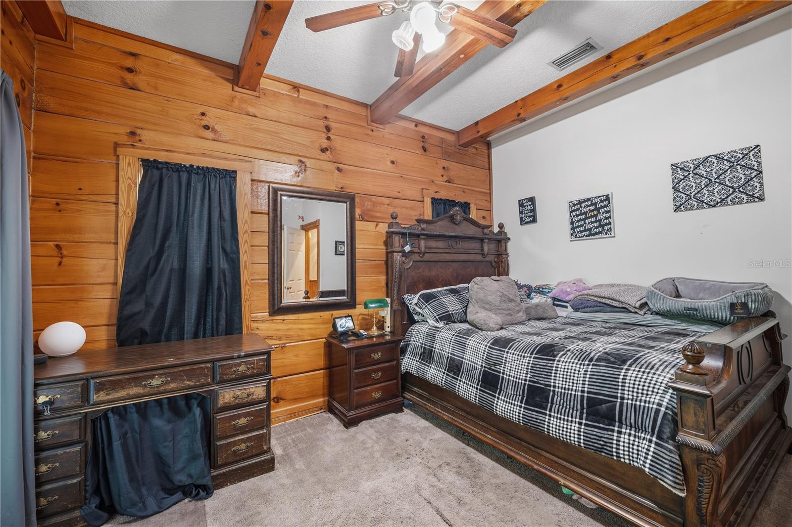 Listing photo id 36 for 6967 Sharron Road