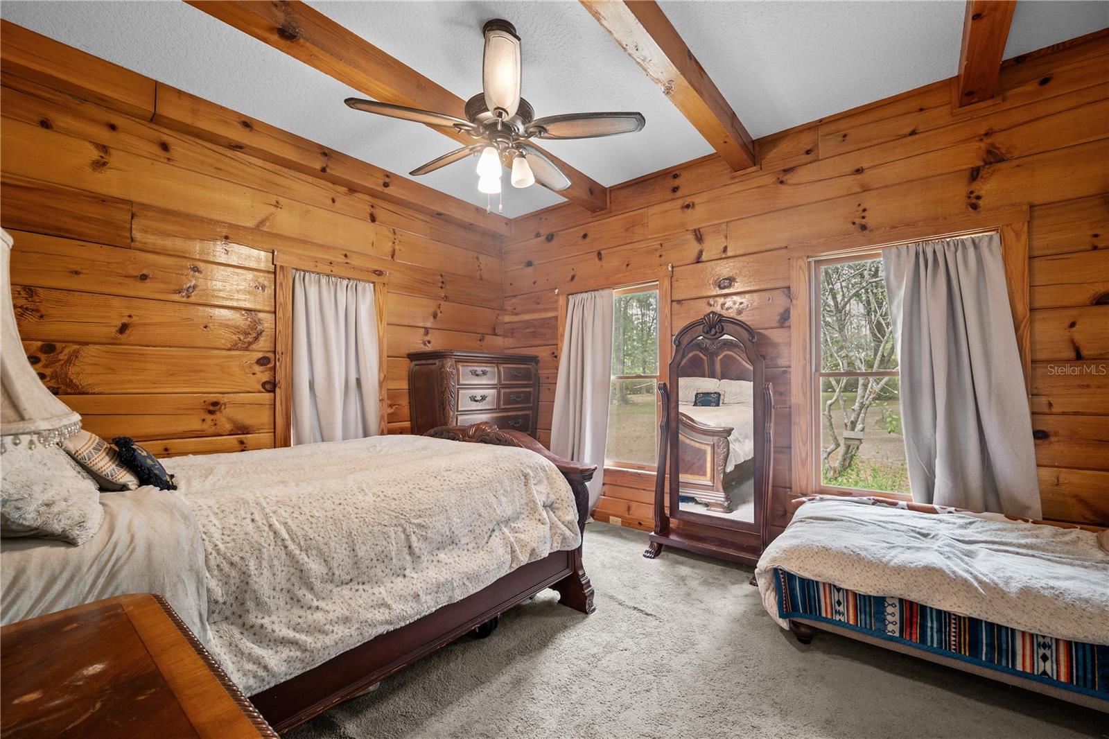 Listing photo id 38 for 6967 Sharron Road