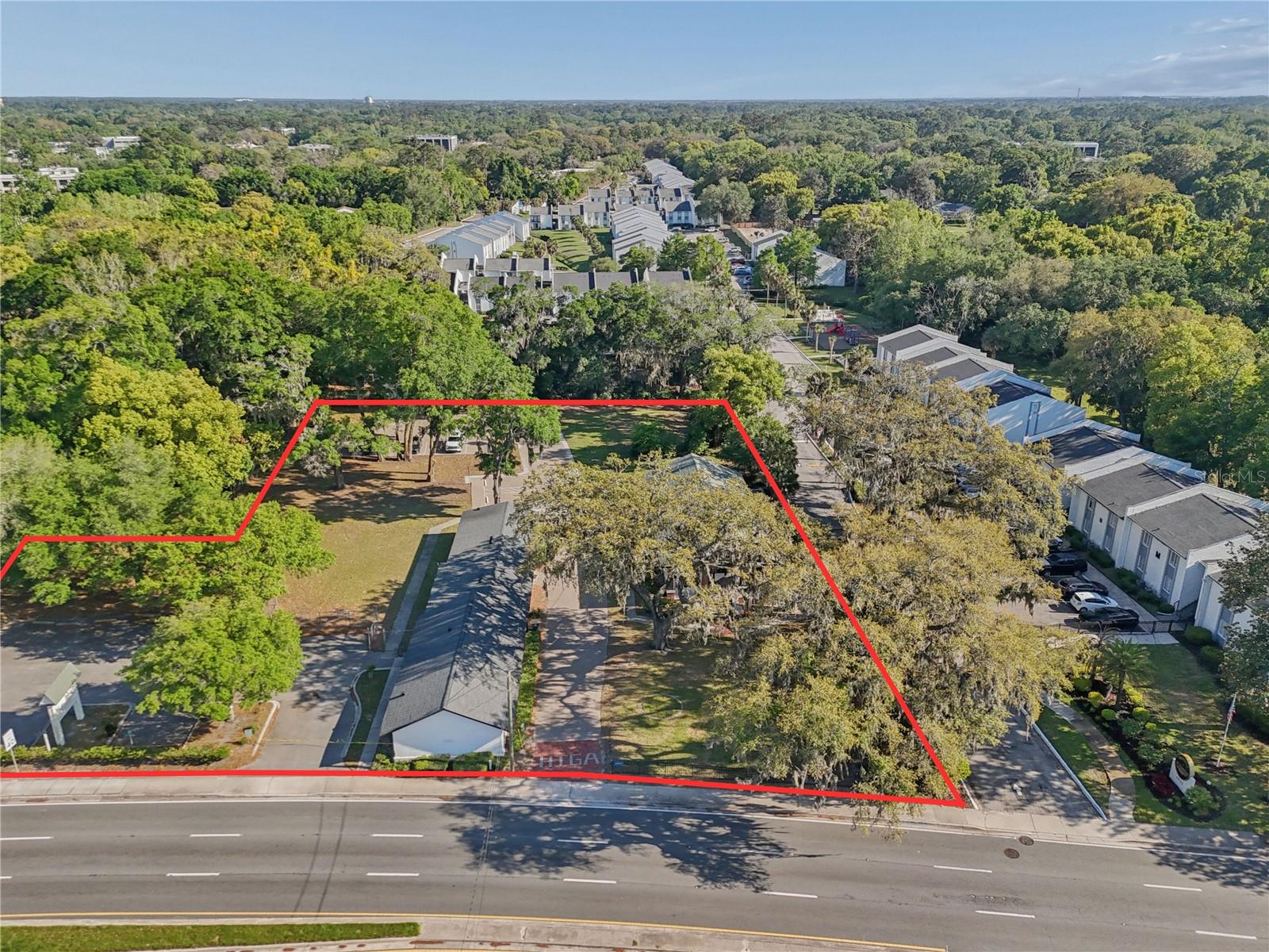 Image 10 of 47 For 4004 Atlantic Boulevard